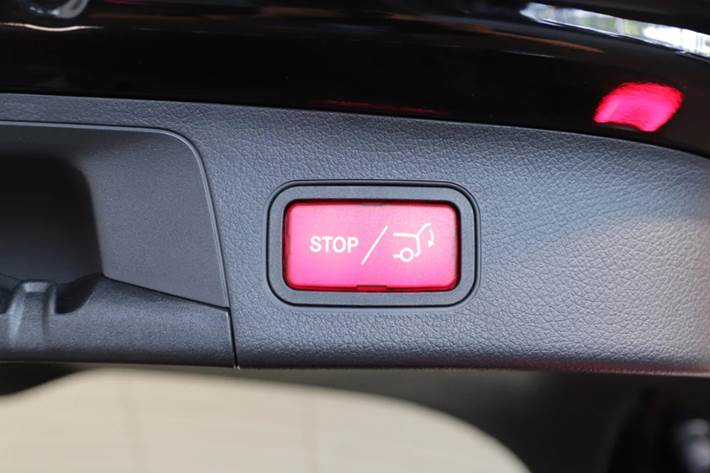 Sort Mercedes EQA250 fra 2023