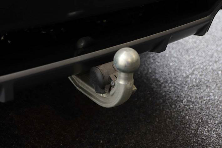 Grå BMW iX3 fra 2023