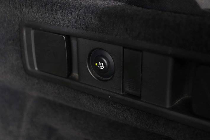 Grå BMW X5 fra 2021