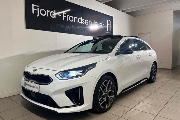 Hvid Kia ProCeed fra 2021