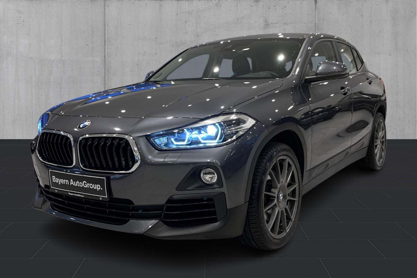 Grå BMW X2 fra 2020