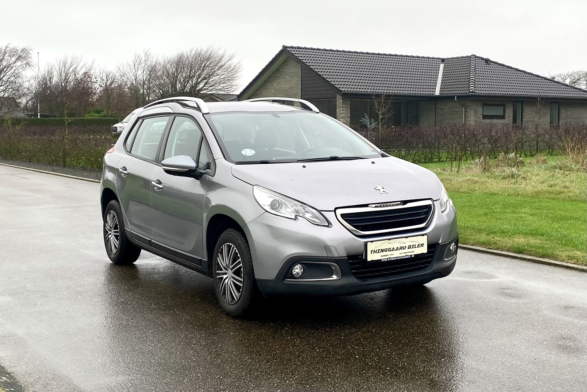 Peugeot 2008 1,2 VTi Crossover