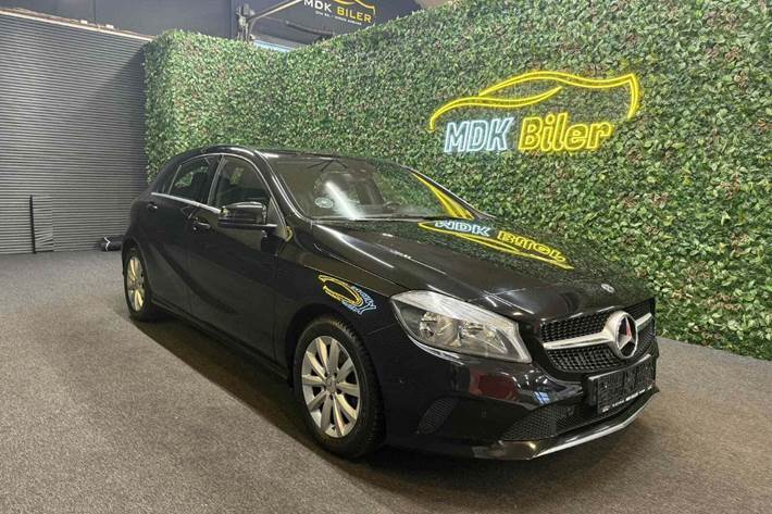 undefined Mercedes A200 fra 2017 set udefra