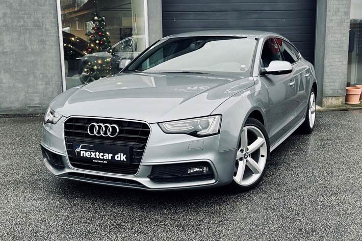 undefined Audi A5 fra 2015 set udefra