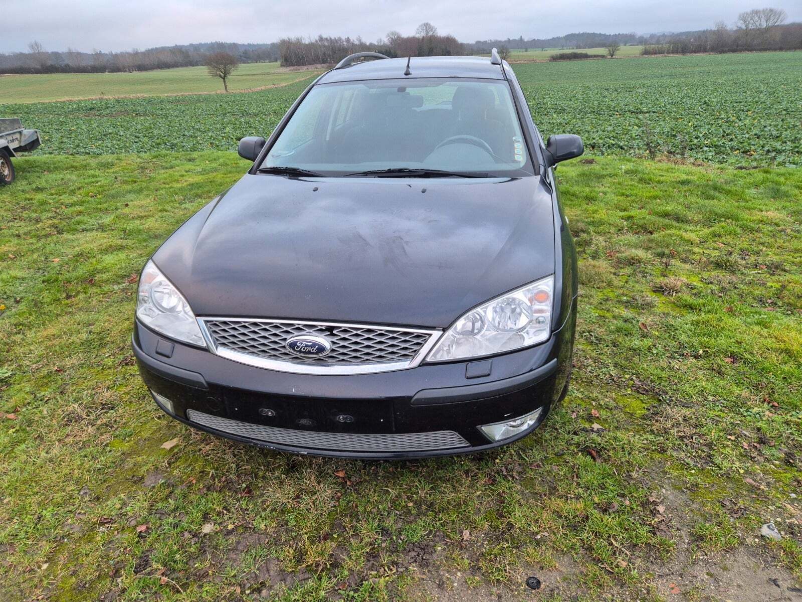 Ford Mondeo 2,5 170 Ebony stc.