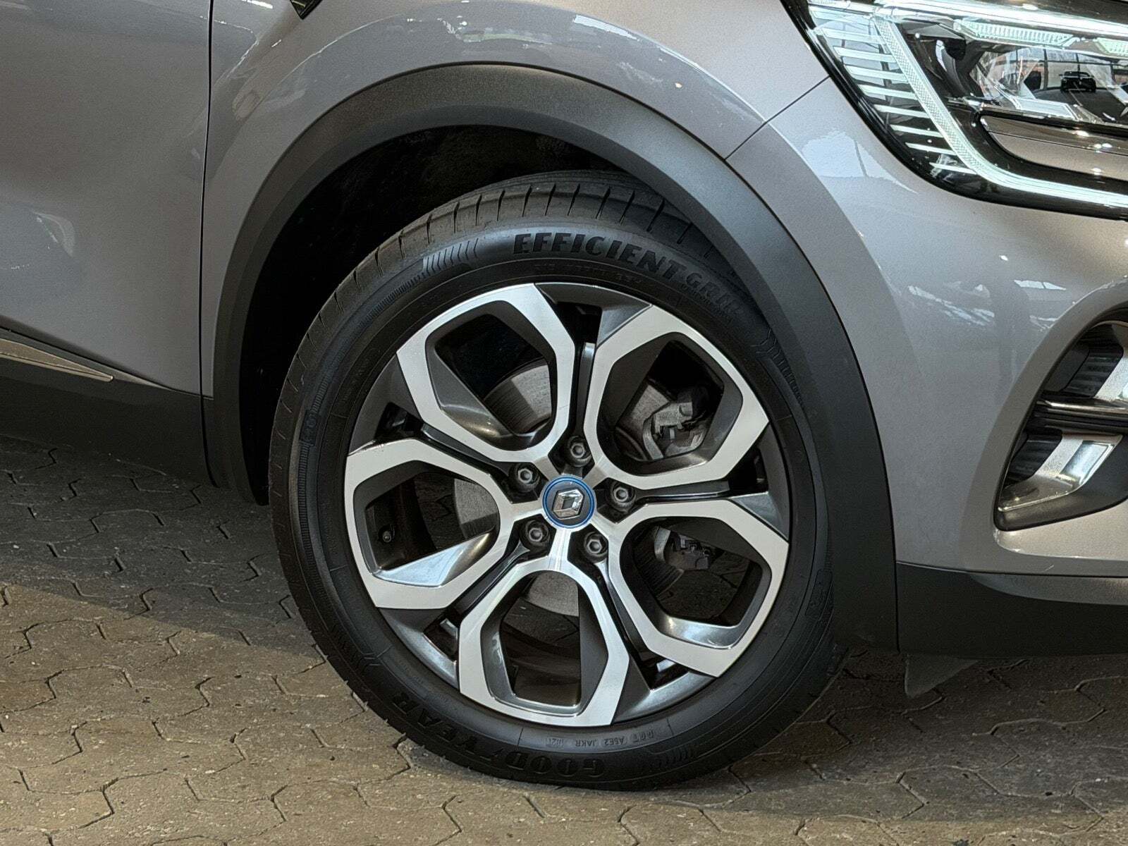 Renault Captur 1,6 E-Tech Intens