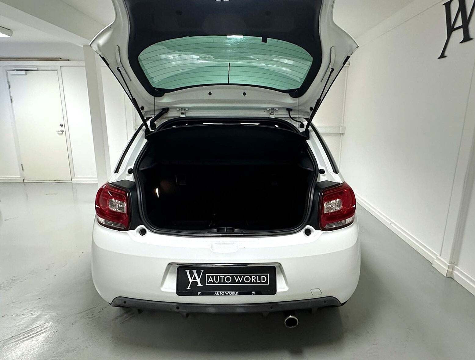 Hvid Citroën DS3 fra 2011