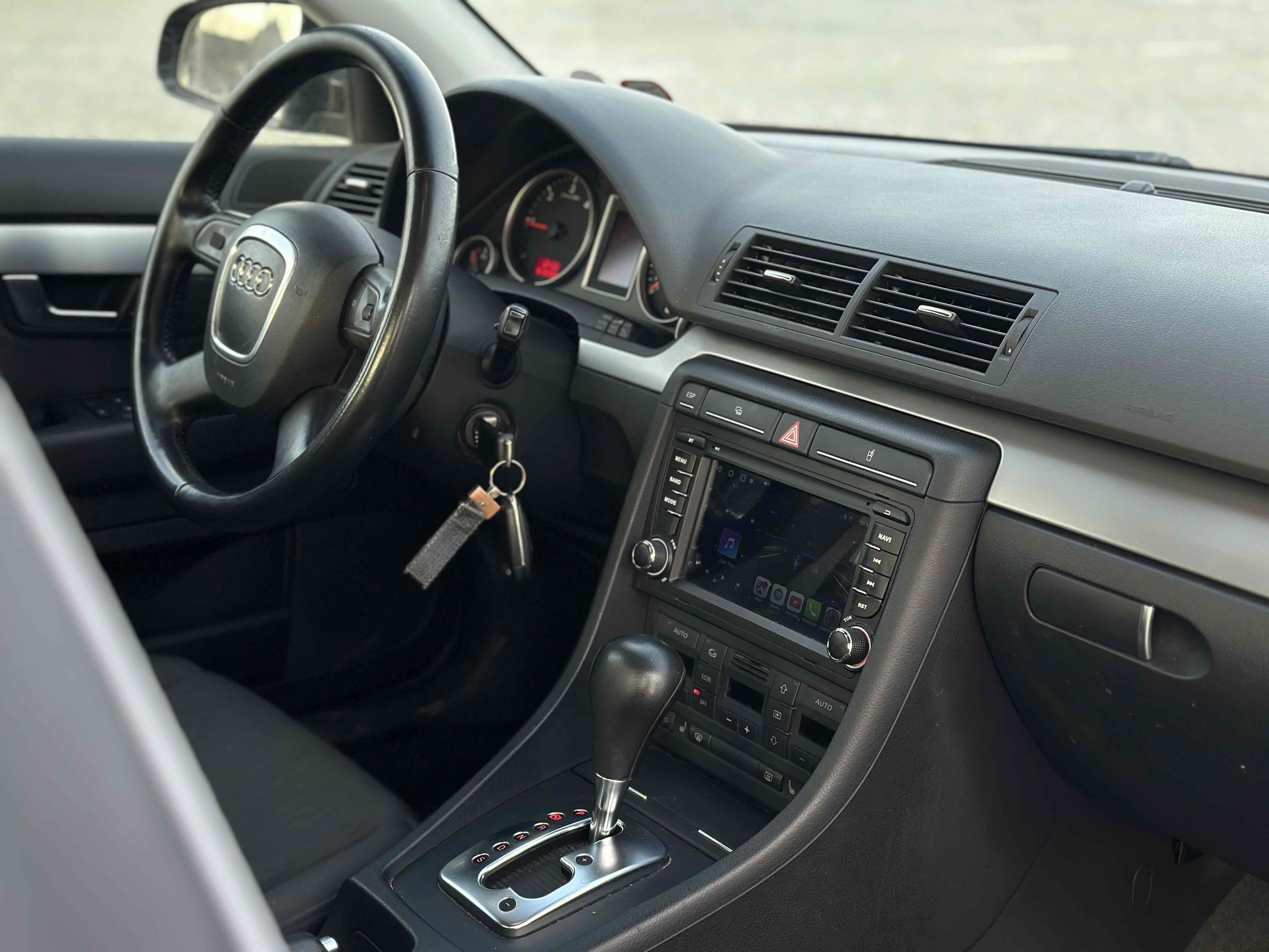 Audi A4 2,0 S-Line Automatgear