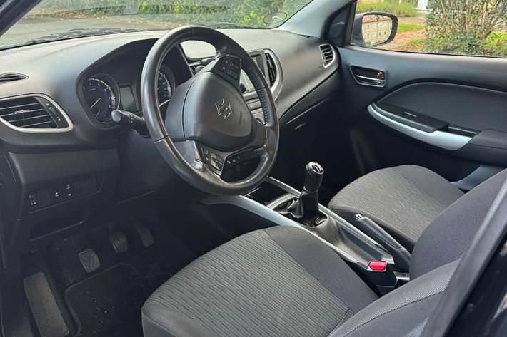 Sort Suzuki Baleno fra 2020