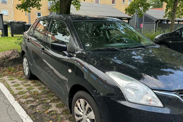 Sort Suzuki Baleno fra 2020