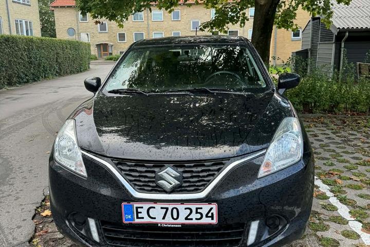 Sort Suzuki Baleno fra 2020