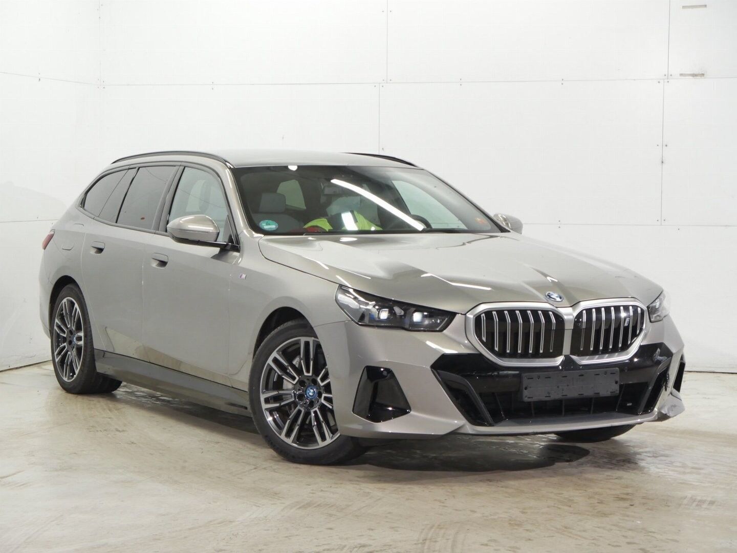 BMW i5 eDrive40 Touring EL M-Sport 340HK Stc Aut.