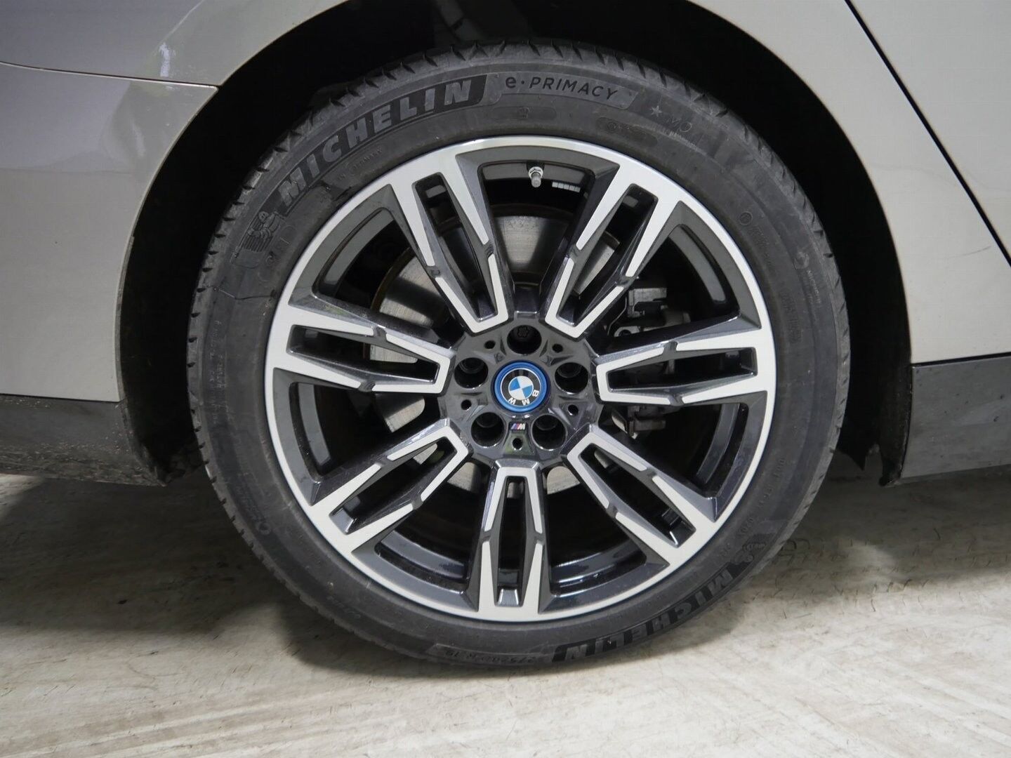 BMW i5 eDrive40 Touring EL M-Sport 340HK Stc Aut.
