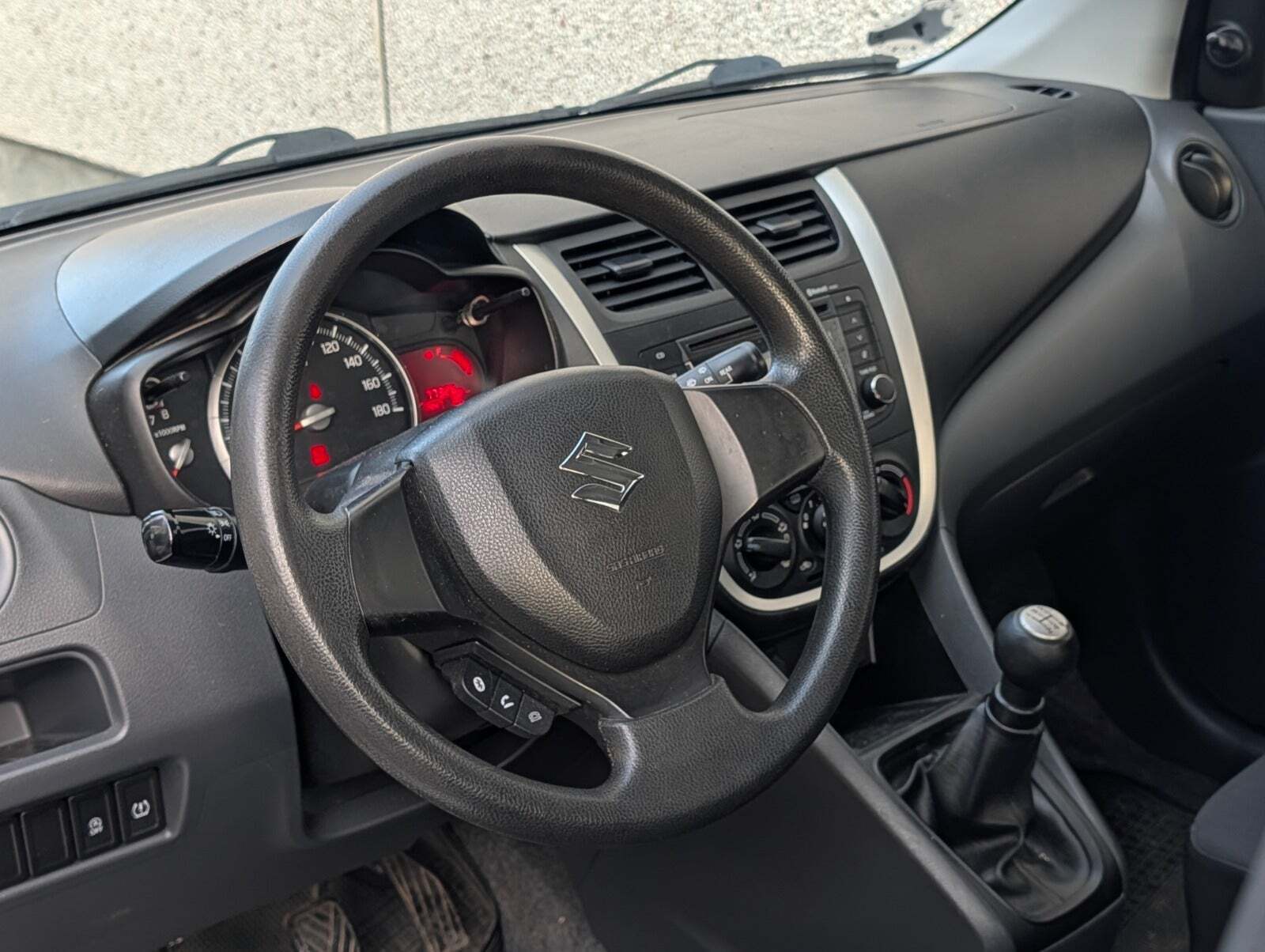 Suzuki Celerio 1,0 Dualjet Exclusive