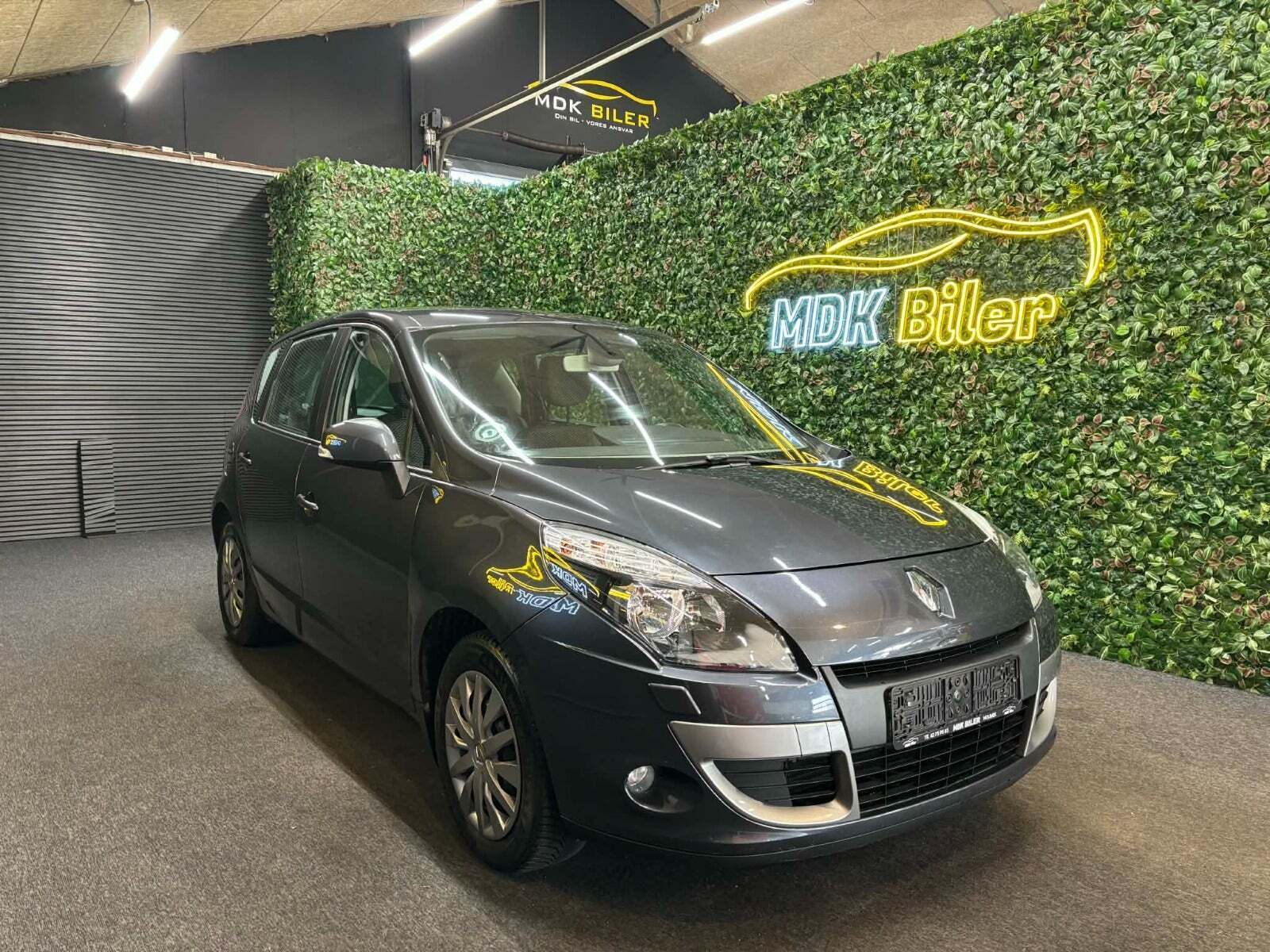 Renault Scenic III 1,6 16V Authentique