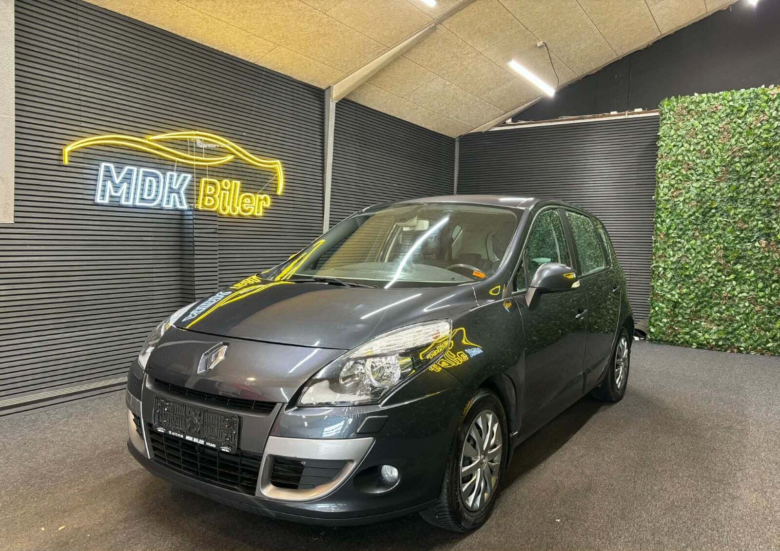 Renault Scenic III 1,6 16V Authentique