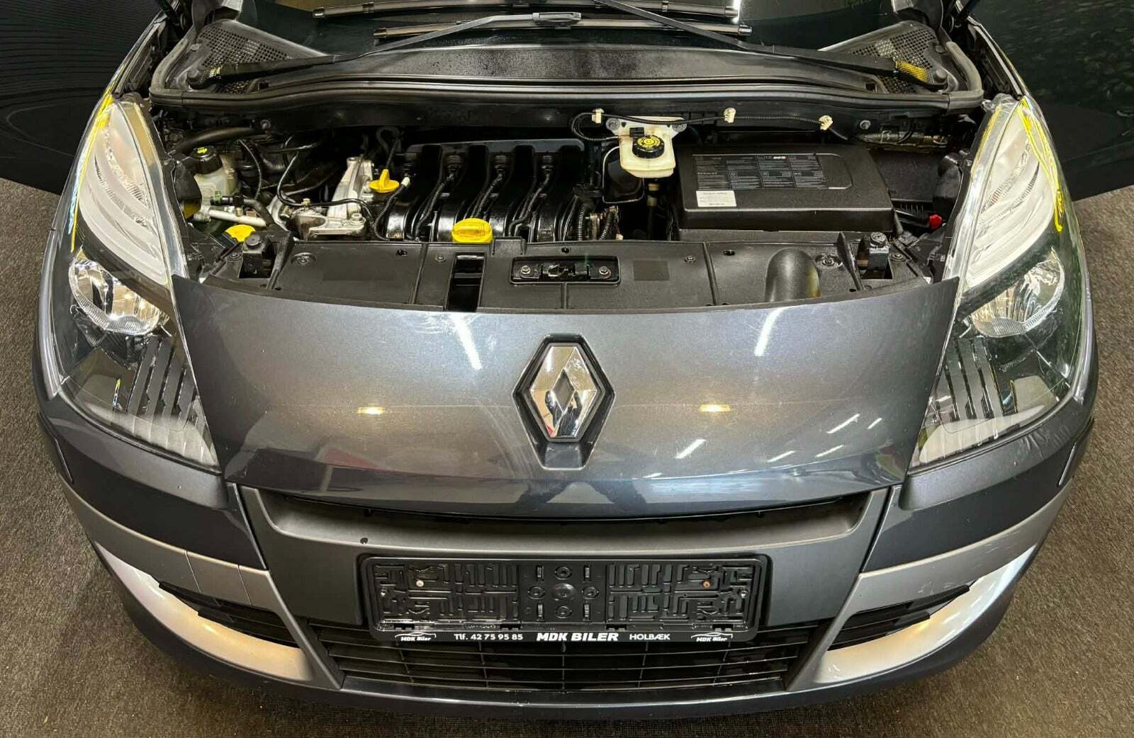 undefined Renault Scenic III fra 2011