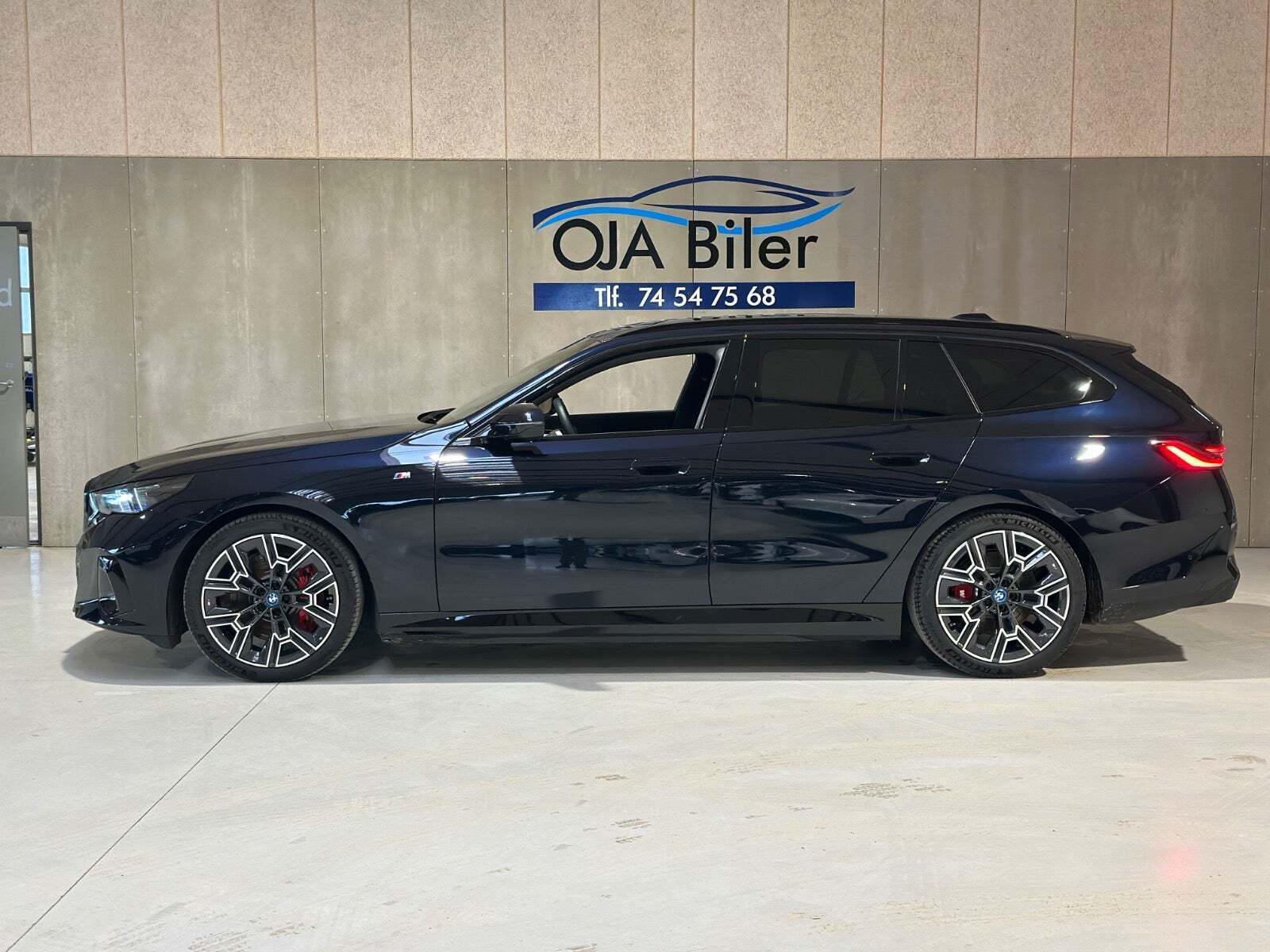 BMW i5 eDrive40 Touring M-Sport Pro