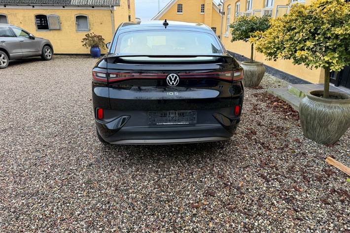 Sort VW ID.5 fra 2022