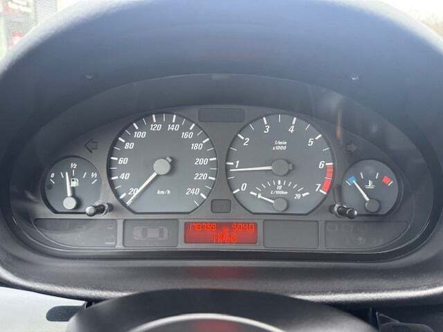 undefined BMW 320Ci fra 2001