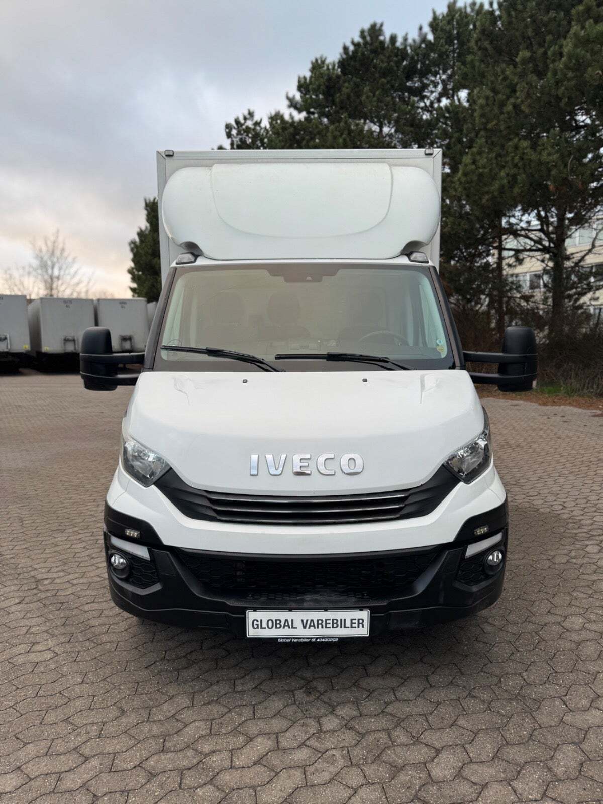 Iveco Daily 2,3 35C16 Alukasse m/lift
