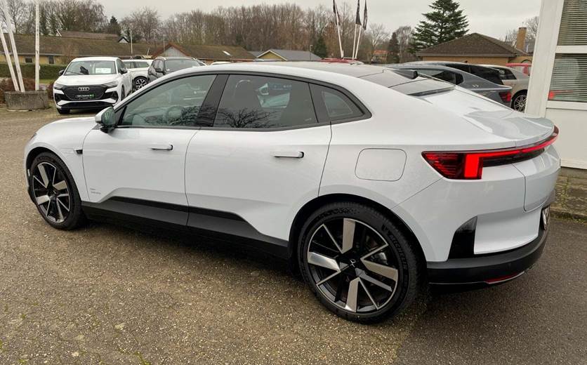 Polestar 4