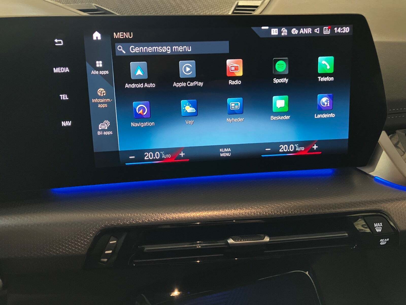 Sort BMW iX1 fra 2023