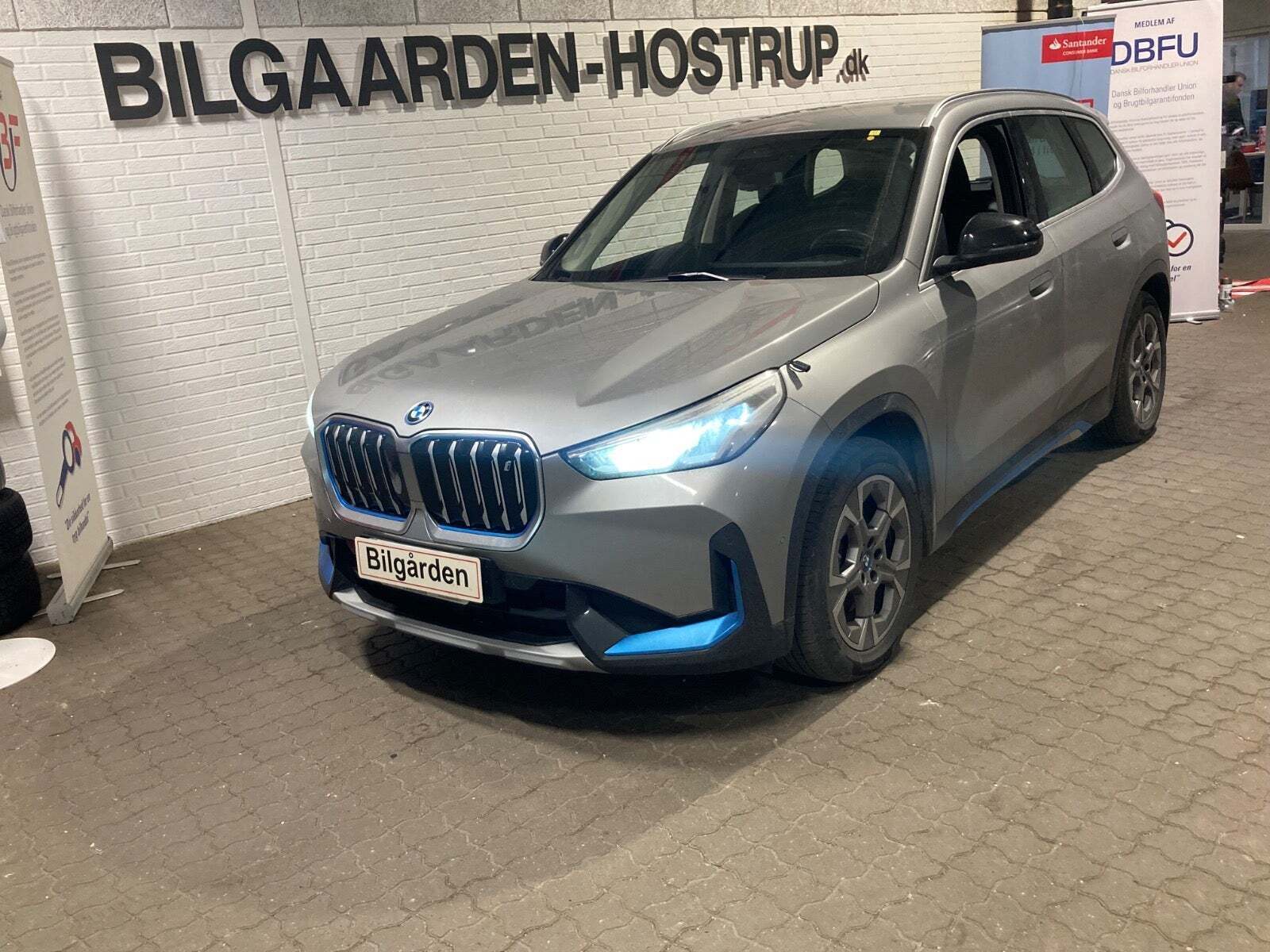 BMW iX1 xDrive30 X-Line