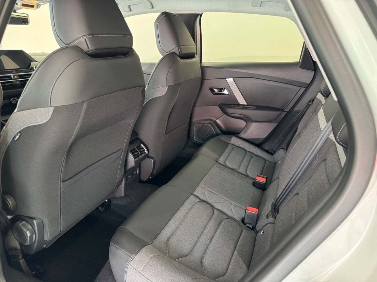 Citroën ë-C4 50 You!