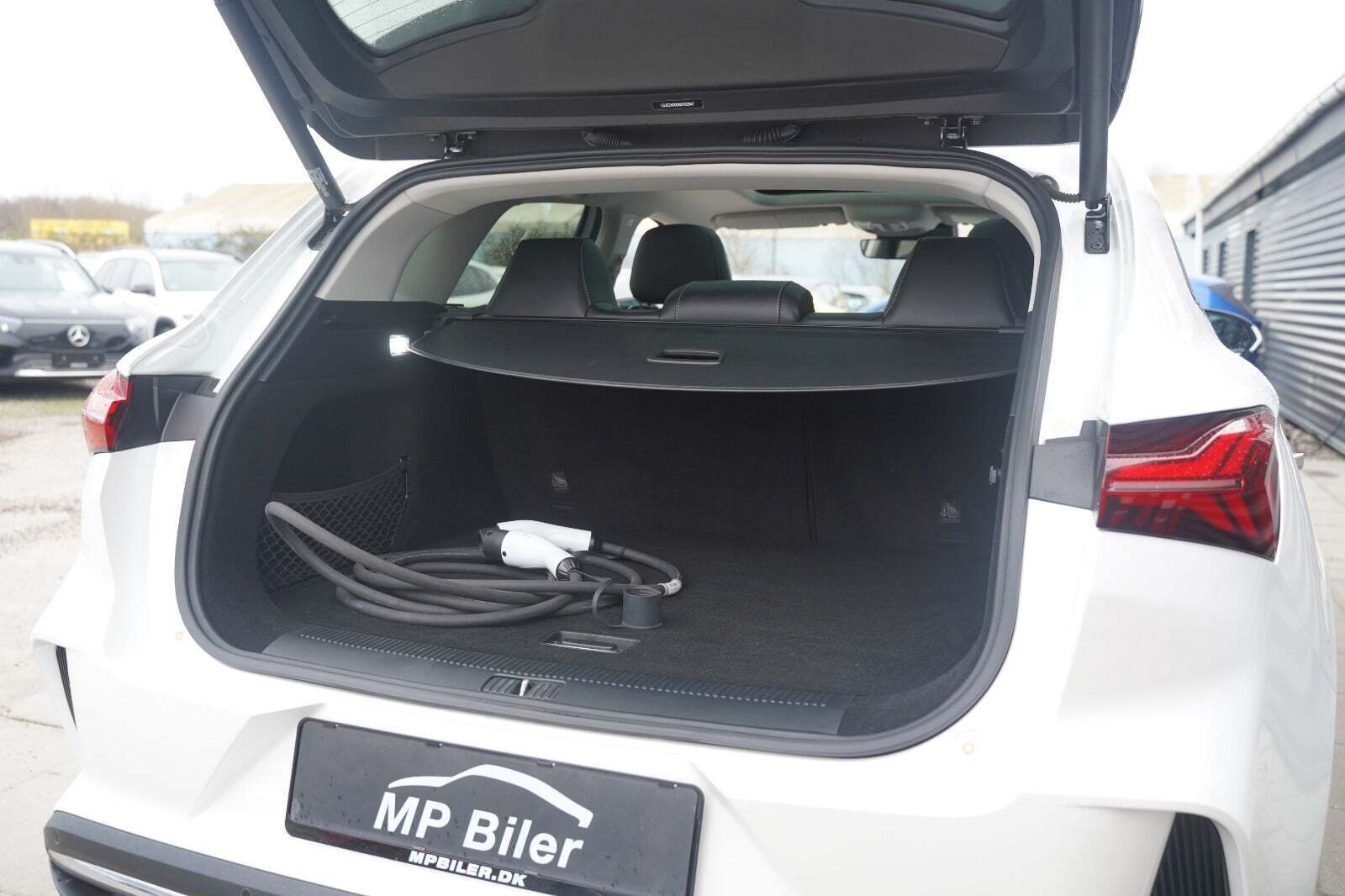 Hvid MG Marvel R fra 2023