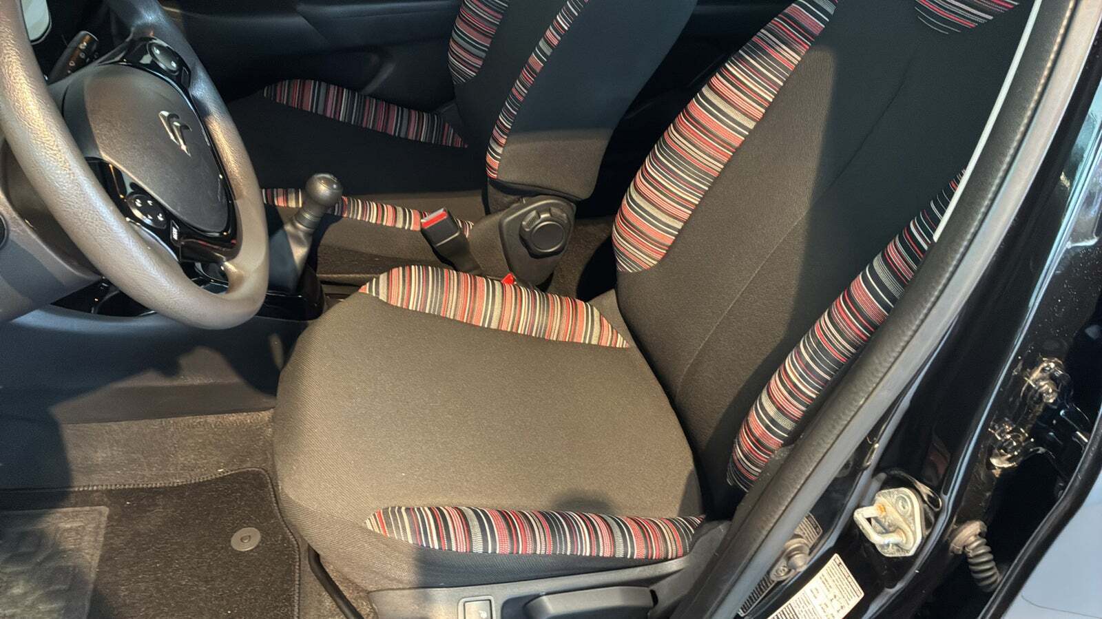 Citroën C1 1,0 VTi Shine