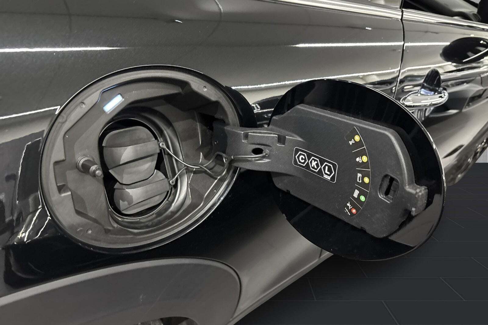 Sort Mini Cooper SE fra 2022