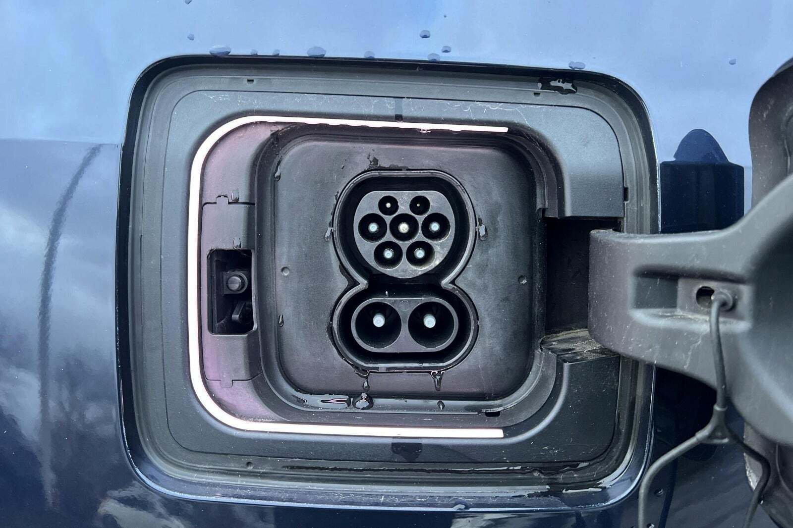 Blå BMW i3 fra 2021