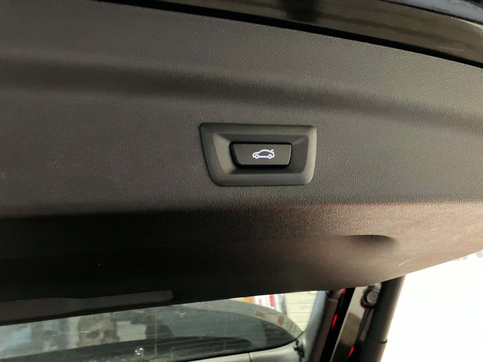 Sort BMW iX1 fra 2023