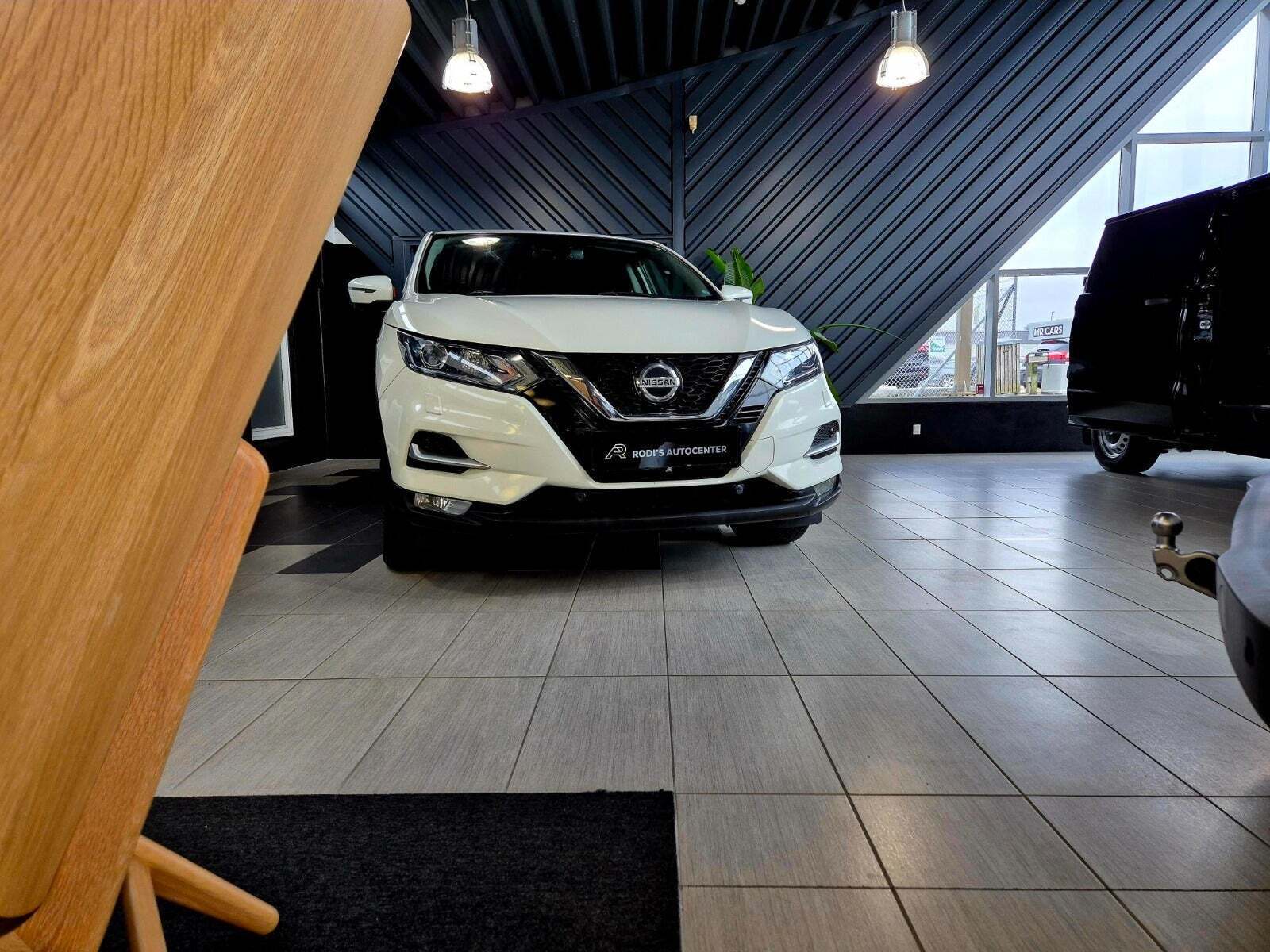 Hvid Nissan Qashqai fra 2019