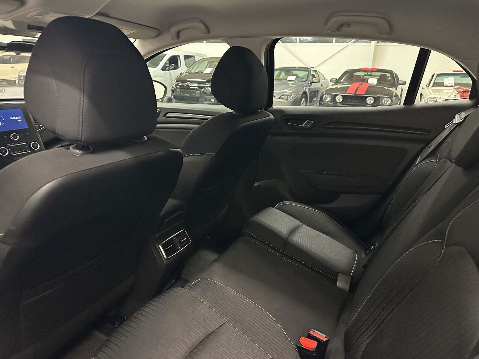 Sort Renault Megane IV fra 2016