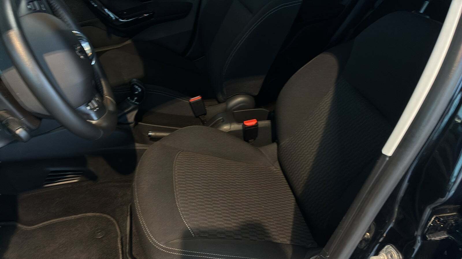 Peugeot 208 1,2 PureTech 82 Like+