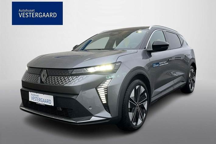 Grå Renault Scenic E-Tech fra 2024 set udefra