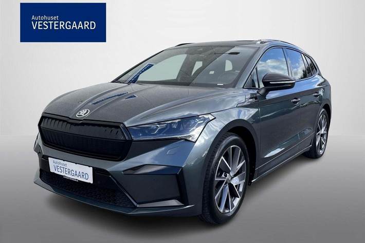 Grå Skoda Enyaq fra 2021 set udefra