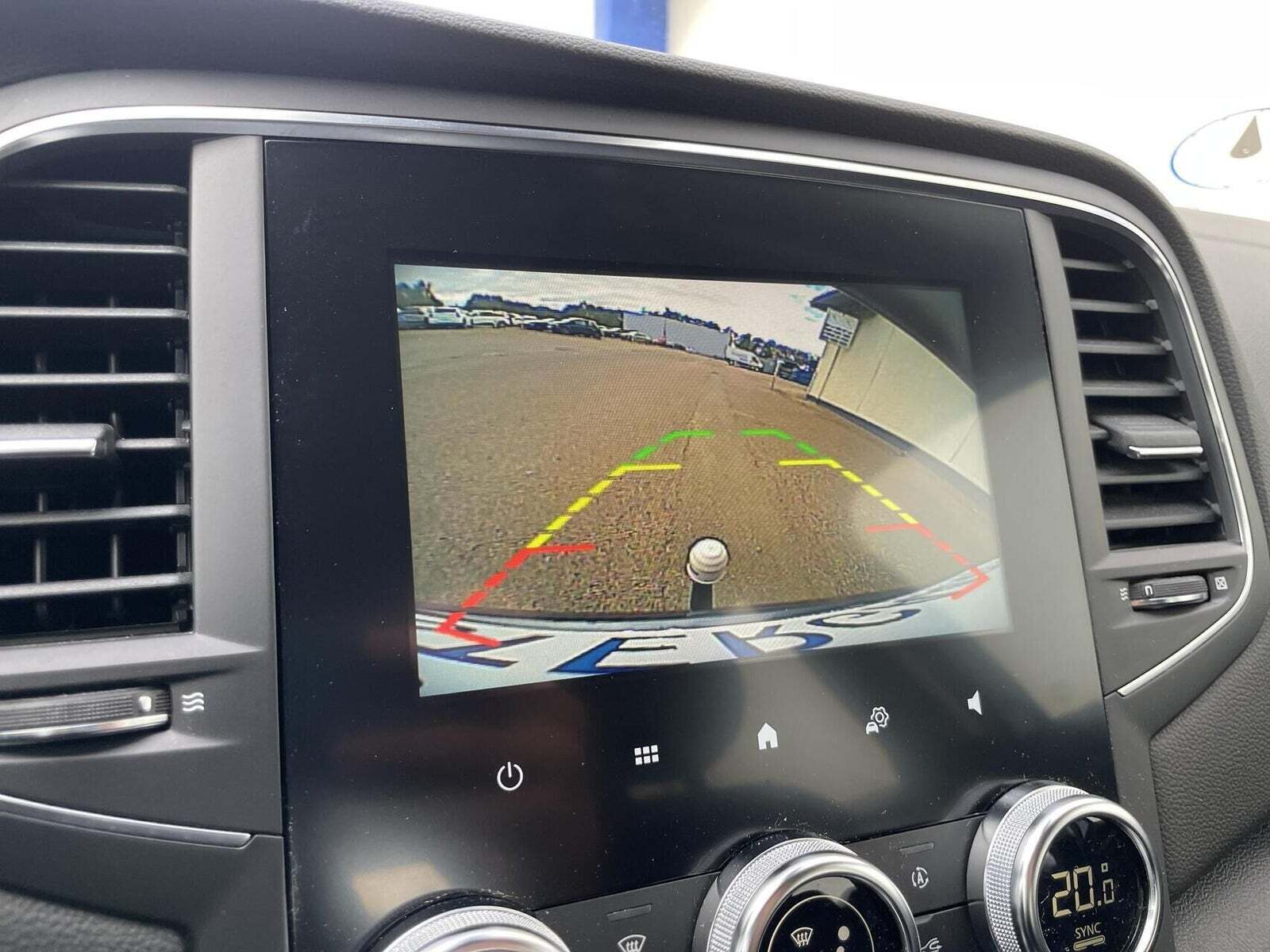 Blå Renault Megane IV fra 2021