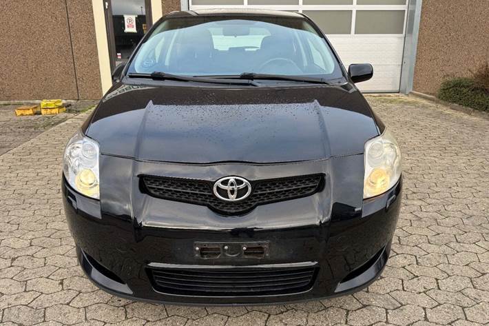 Sort Toyota Auris fra 2007