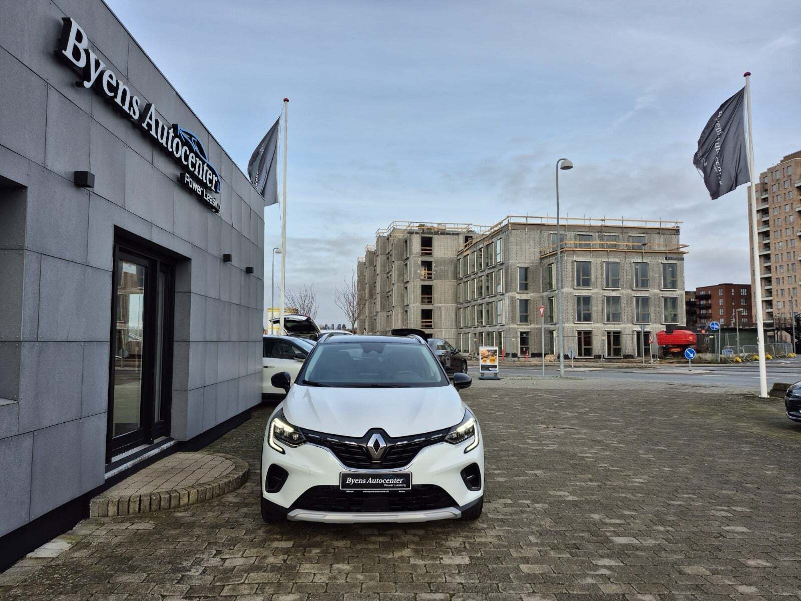 Renault Captur 1,6 E-Tech Intens