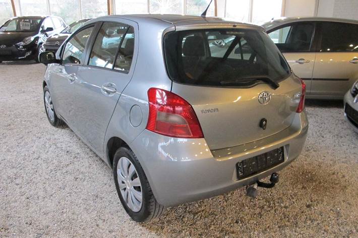 undefined Toyota Yaris fra 2006