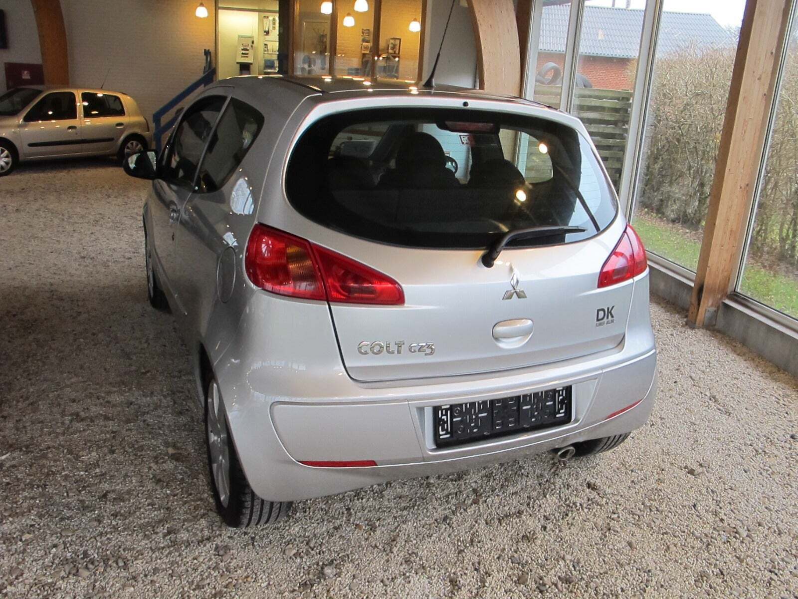 Mitsubishi Colt 1,3 Cash