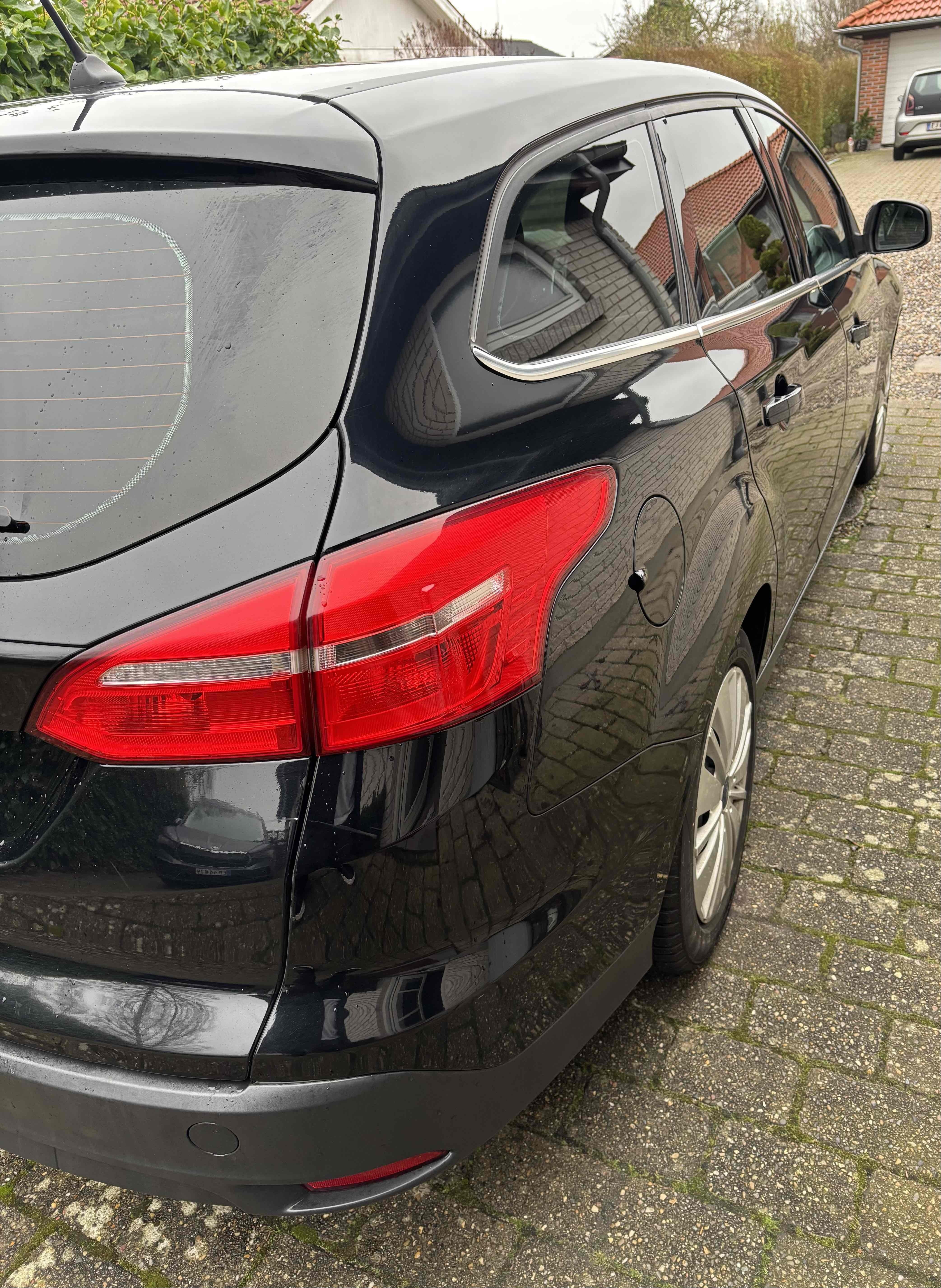 Ford Focus 1,5 TDCi (120 HK ) Stationcar FWD M6