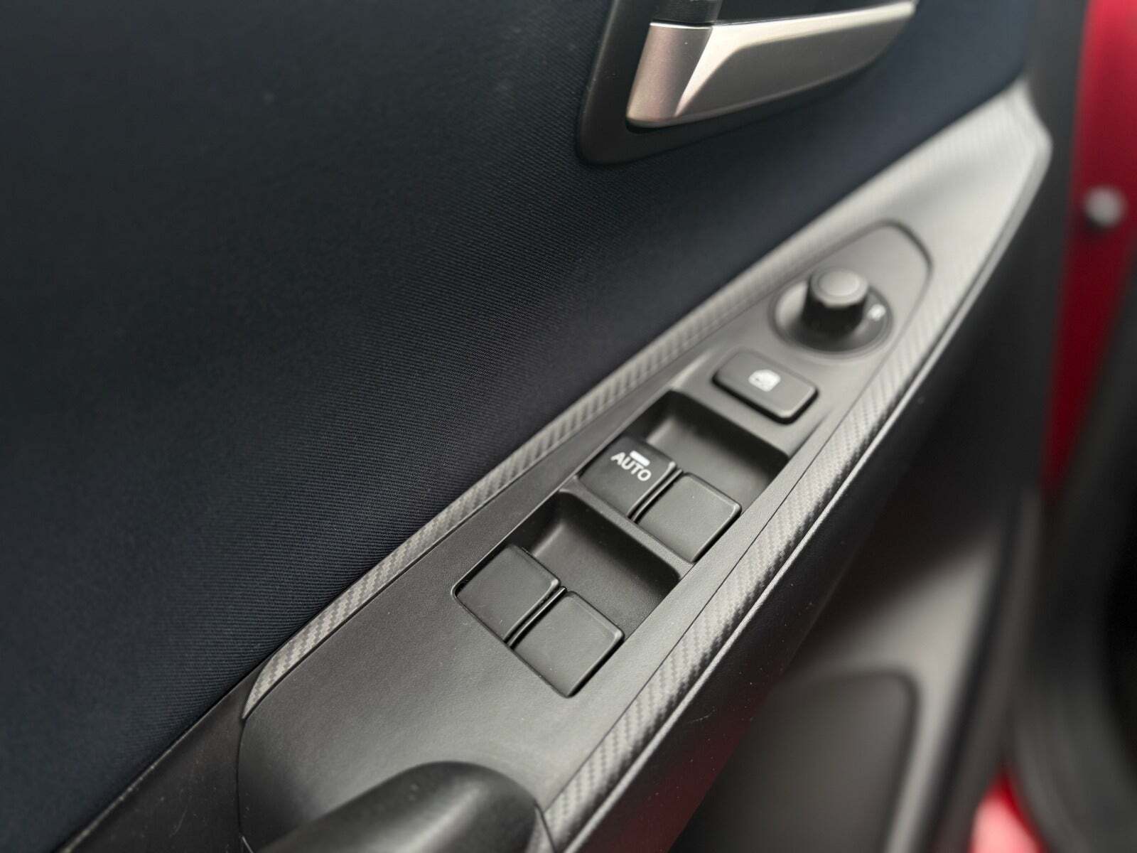 undefined Mazda 2 fra 2015