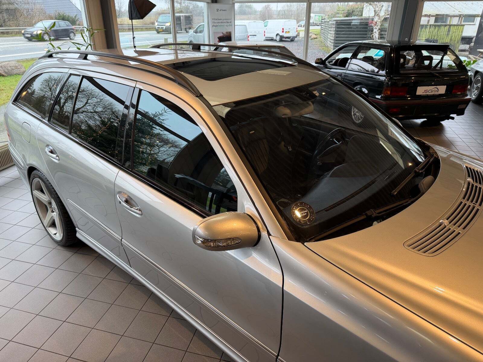 undefined Mercedes E55 fra 2006