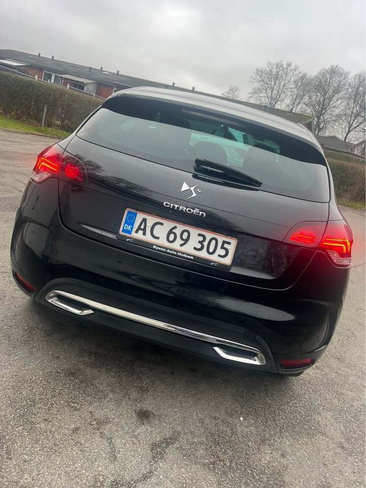 Sort Citroën DS4 fra 2012