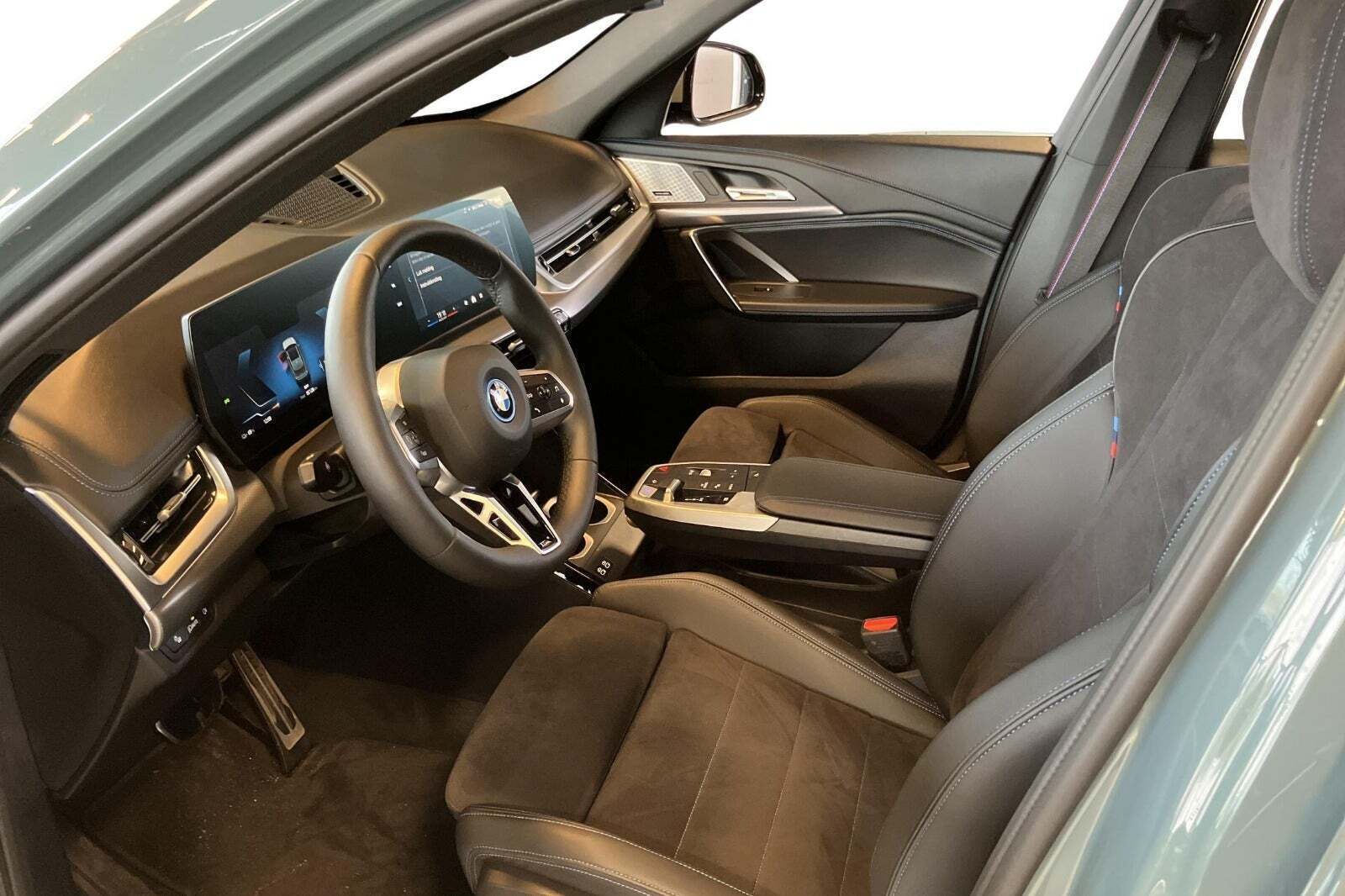 BMW iX1 eDrive20 M-Sport Pro