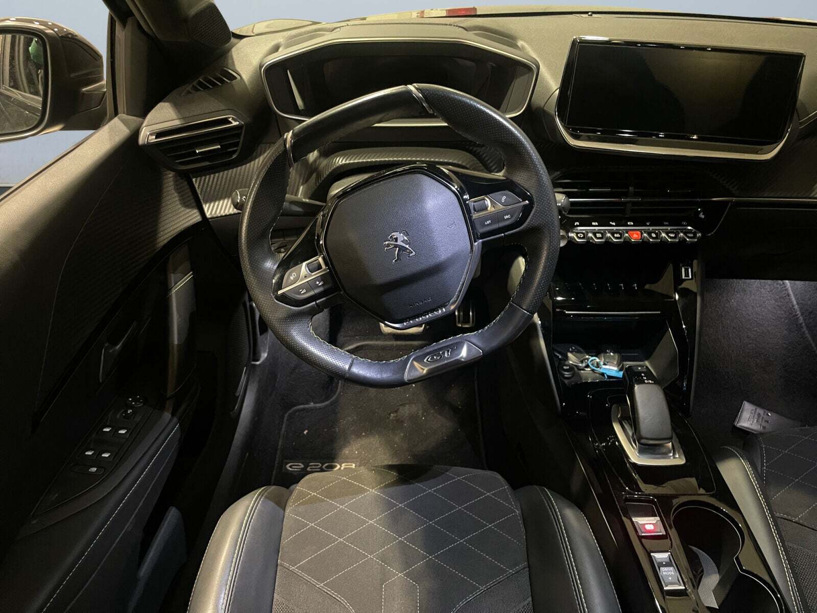 Peugeot e-208 50 GT Pack